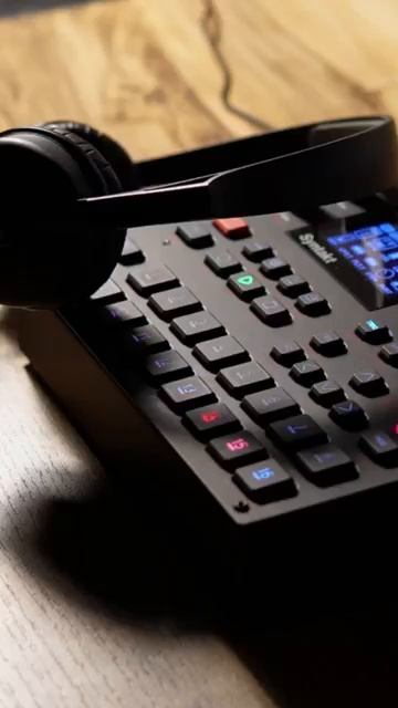 Dark ambient on Syntakt - final episode. #syntakt #elektron #ambient #nightjam смотреть онлайн