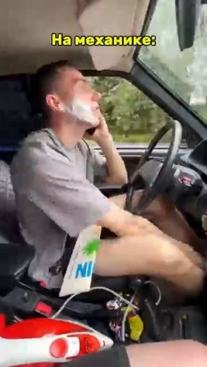 Кому огурцов?