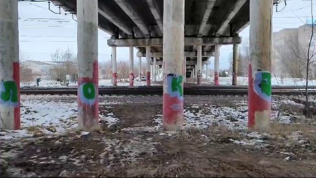 электровоз тащит ласточку смотреть онлайн