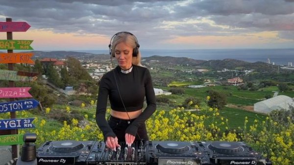 PEZSI [DJ-SET 2025] x ONTHEGROUND - Dark Minimal Techno | PSY-Techno