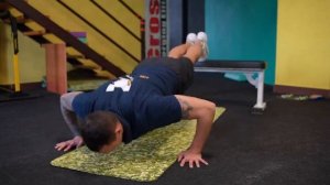 Отжимания в обратном наклоне