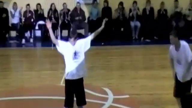 Slamdunk Battle от kickz4u.ru. Round 6. Smoove смотреть онлайн
