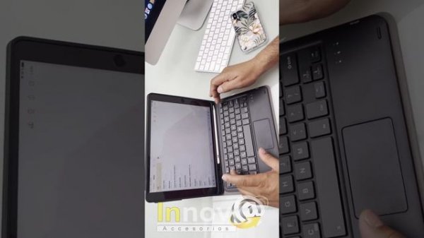 Smart Keyboard Case