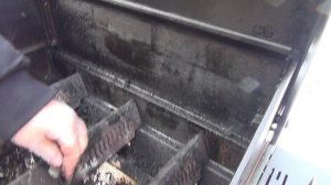 КАК БЫСТРО И БЕЗ ЗАМОРОЧЕК ПОЧИСТИТЬ ГАЗОВЫЙ ГРИЛЬ PRIMELINER ЗИМОЙ?) ПОКАЗЫВАЮ!)