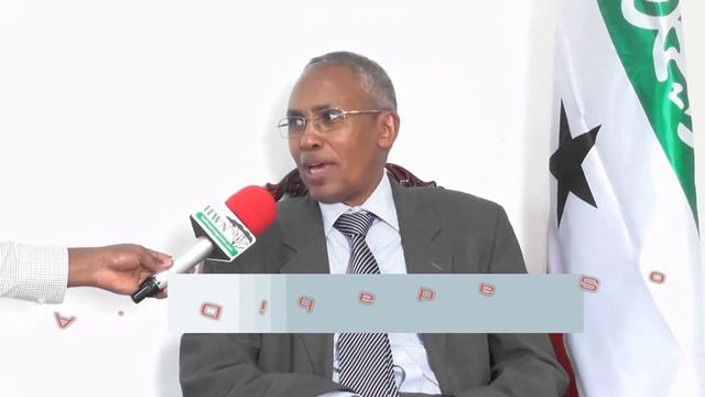 "DEKADA BERBERI KUMA JIRTO DEKADAHA FARMAAJO ITOOBIYA KU WAREEJIYEY .." Wasiir Sacad смотреть онлайн