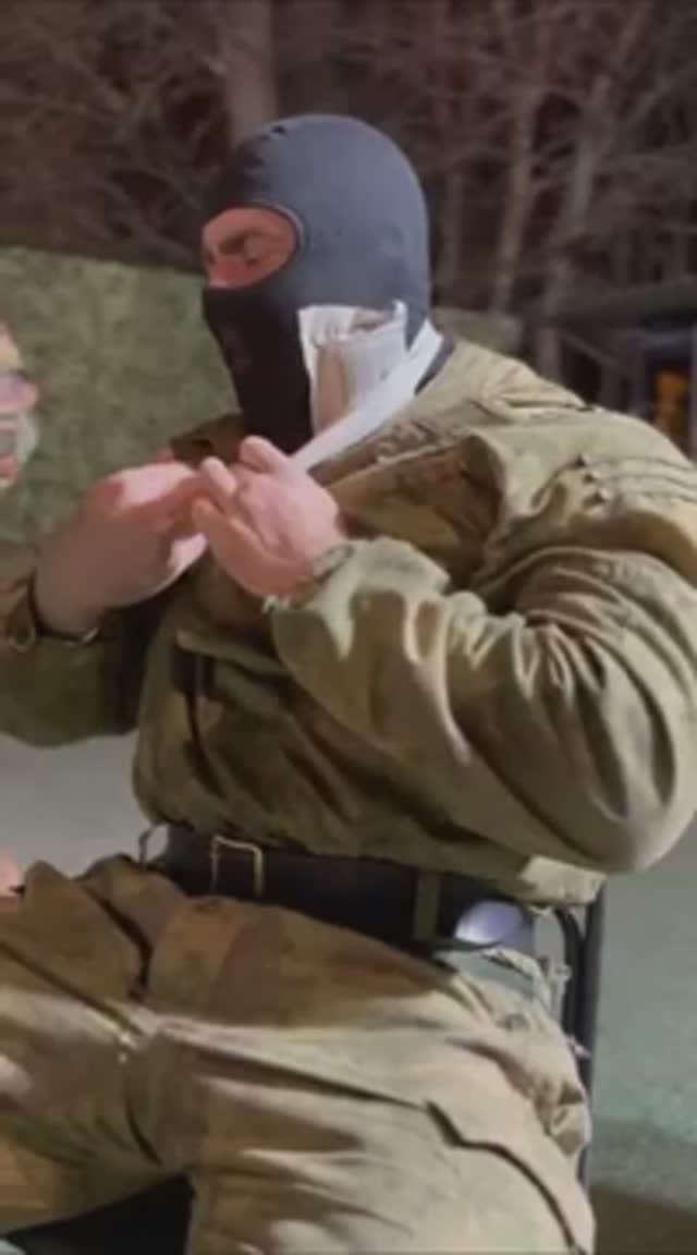 НАЛОЖЕНИЕ ЖГУТА НА БЕДРО И ШЕЮ