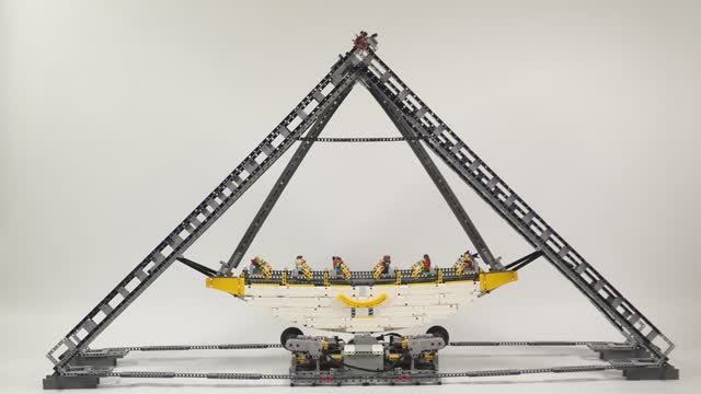 Я построил аттракцион на Пиратском корабле в тематическом парке LEGO! смотреть онлайн