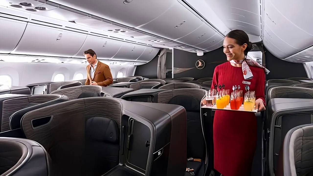 Turkish Airlines Business Class Flights ｜ Boeing 787-9 and 777-300ER ｜ Istanbul Airport смотреть онлайн