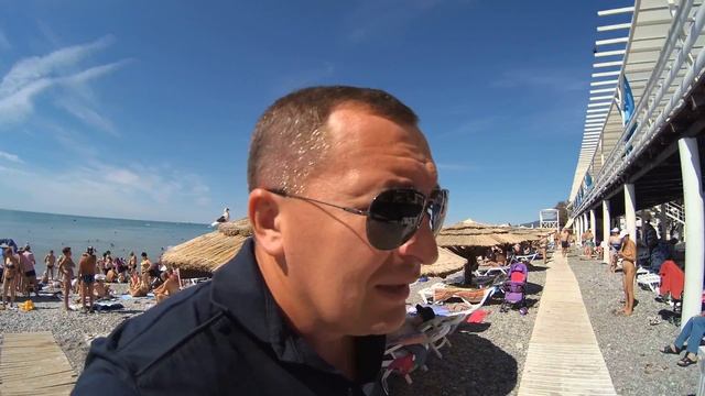 Пляж Лазаревский. Как кильки в бочке !!! смотреть онлайн