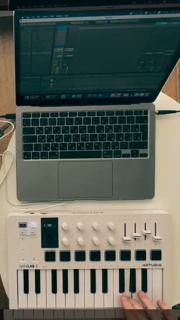 Daft Punk - Da funk ( mini cover ) #daftpunk #cover #midikeyboard #arturia #minilab смотреть онлайн