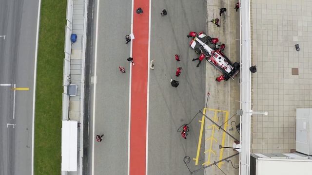 STORIES BEYOND THE GRID - Alfa Romeo Racing ORLEN & Acer смотреть онлайн