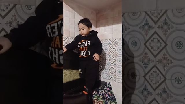Shivansh Babu Ka Dance#kabuchi Song ✌️#trending #cutebaby #viral #like 👍😁