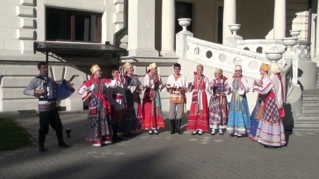 Перезвон.Композиция народных песен. Гуси Катя смотреть онлайн
