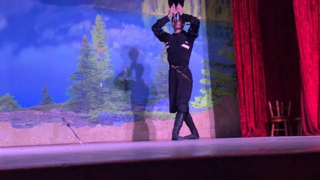 Самый опасный танец с кинжалами!!! смотреть онлайн