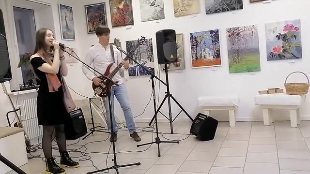 Романтическая песня группы " Проспекты" на открытии выставки в галерее Блик. смотреть онлайн