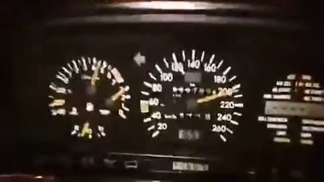 Mercedes 300CE 24 AMG kadranı dibe vuruyor смотреть онлайн