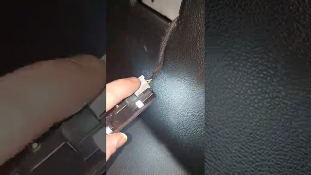 ❗️замена лампы освещения в багажнике Geely Atlas❗️#shorts #чтослучилосьзадень смотреть онлайн