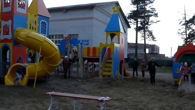 Долгожданные детские площадки смотреть онлайн