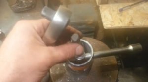 Как затянуть большую ступичную гайку.