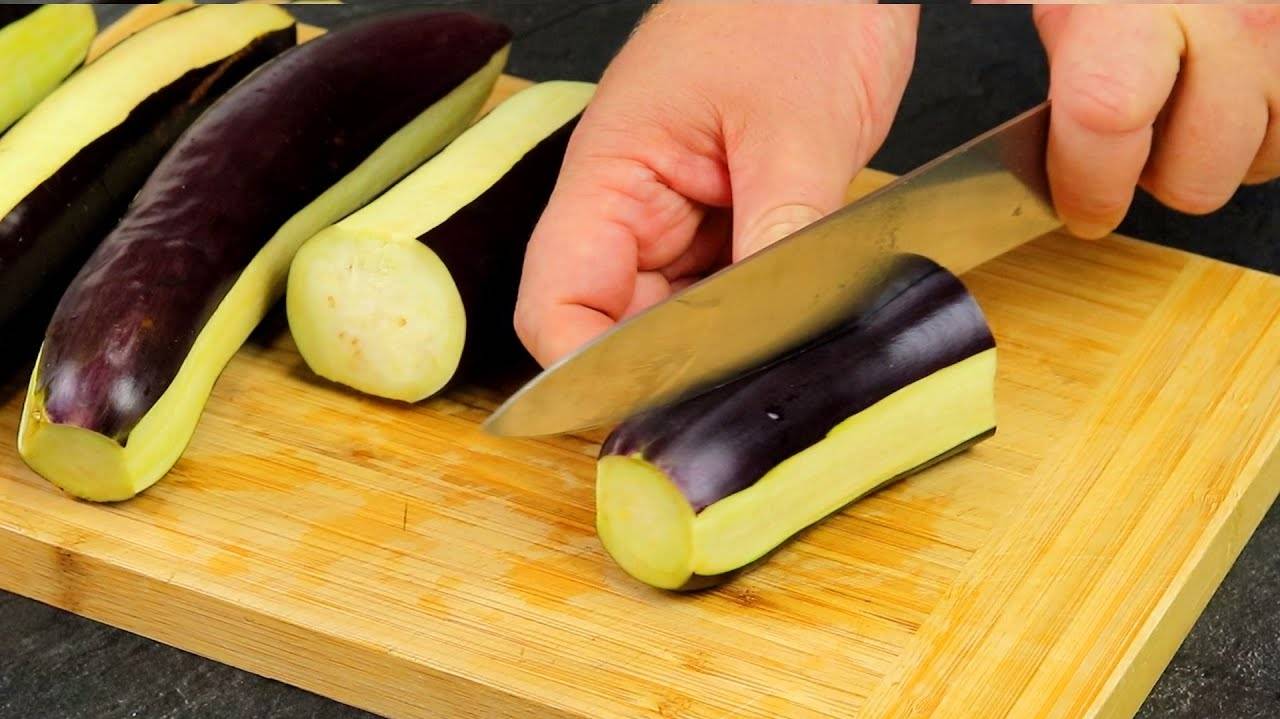 КАК Пожарить БАКЛАЖАНЫ чтобы НЕ Впитывали МАСЛО И НЕ СТРЕЛЯЛИ! Чудо Рецепт из баклажанов! смотреть онлайн