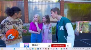 падростки апять устроили драку в кампусе.