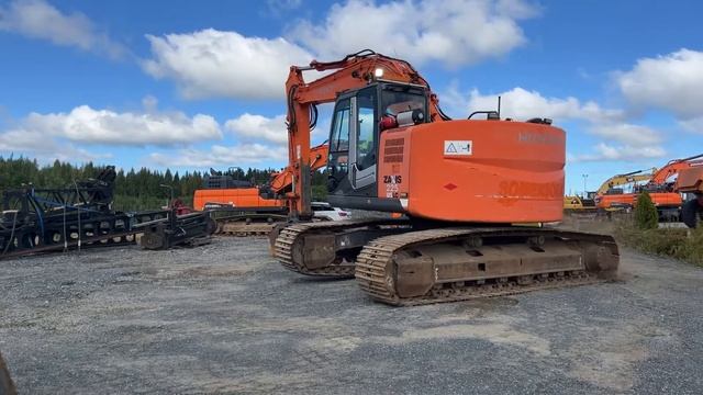 Used 2010 - Hitachi ZX 225 USLC-3 | Used Tracked Excavator | equippo.com | смотреть онлайн