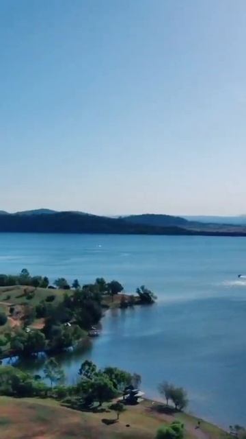 Phone Camera vs Drone Camera Perspective смотреть онлайн