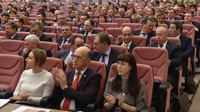 Глава Самары Елена Лапушкина избрана председателем Совета муниципальных образований региона смотреть онлайн