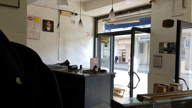 Roberta Varani, moglie del titolare del Bar Agrò: "qui c'era la storia di Giulianova" смотреть онлайн