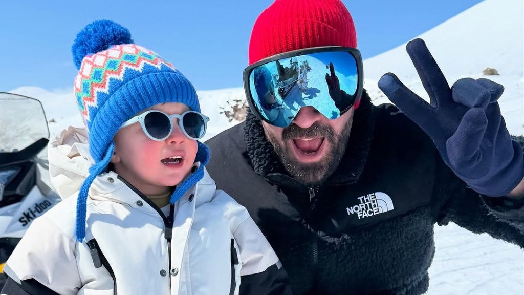 Ханде Сорал с Исмаилом и сыном в горах смотреть онлайн