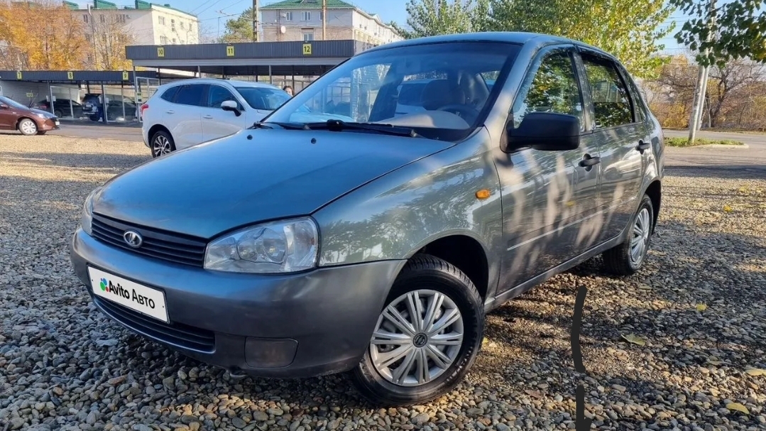 Lada Kalina 2010г 1.6 МТ смотреть онлайн