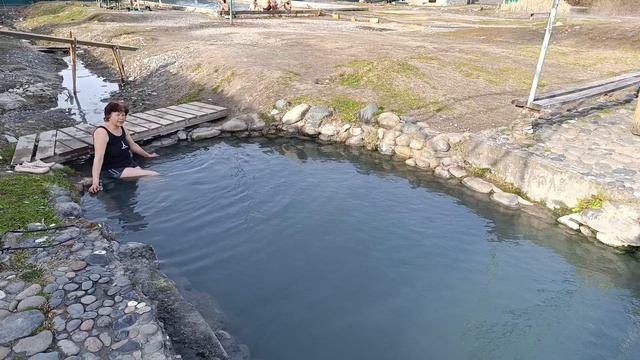 После горячего источника заехали на чаёк смотреть онлайн