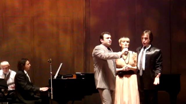 Тбилисо - Д Гвинианидзе, М Масхулия и О Кунчулия смотреть онлайн