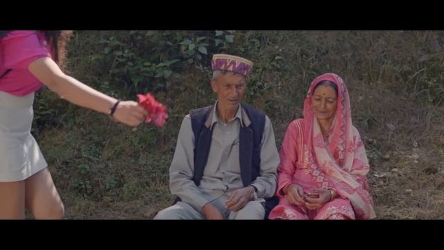 PIA - Urvashi Kiran Sharma | ClixzYou | Official Video #Urvashikapia смотреть онлайн