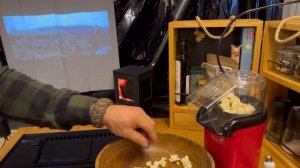 ATIK YAMURDA ODUN SOBALI KARAVAN KAMPI