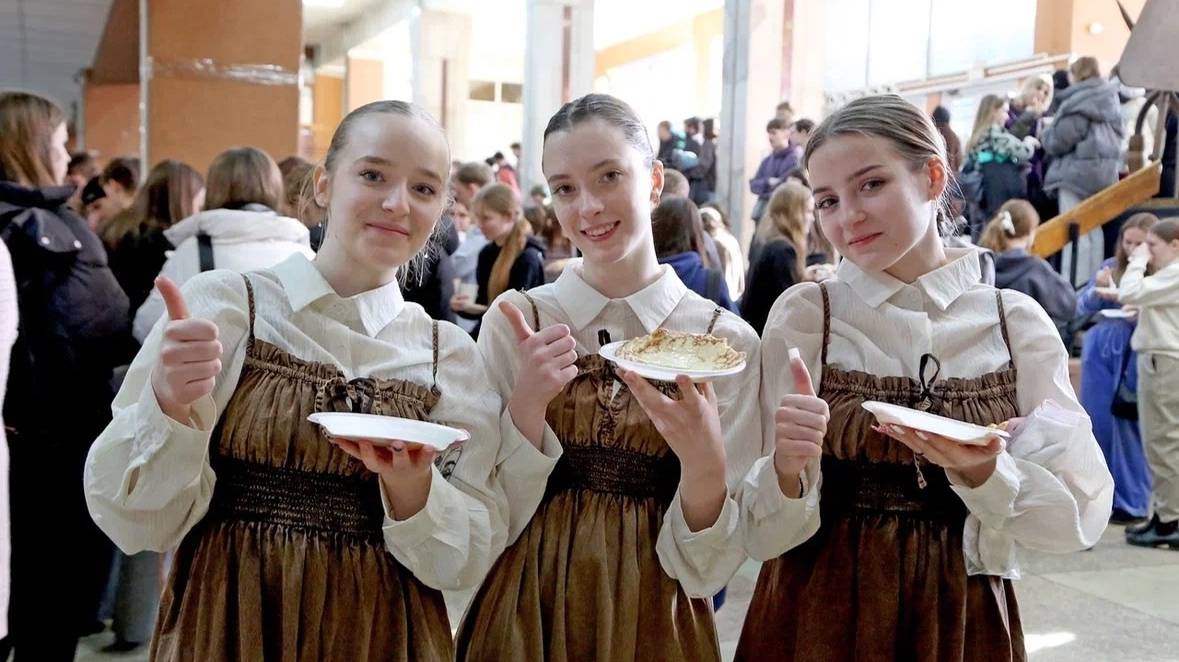 В ВГТУ отметили Масленицу смотреть онлайн