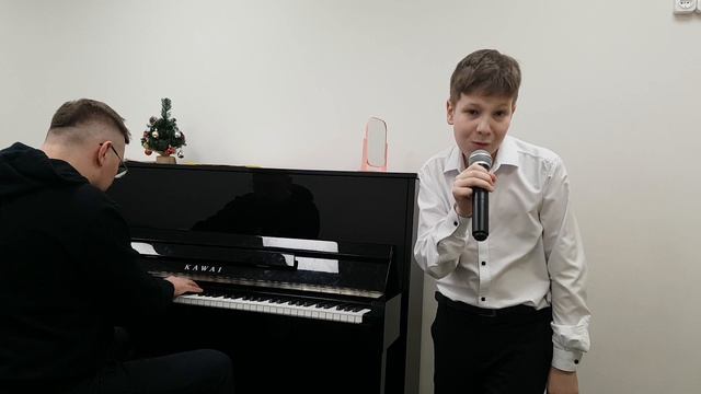 Концертмейстерское  мастерство (фортепиано )- Стариков Олег Олегович. R.Charles 