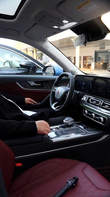 2023 Hongqi HS5 45 TD Quick Review #short #shorts смотреть онлайн