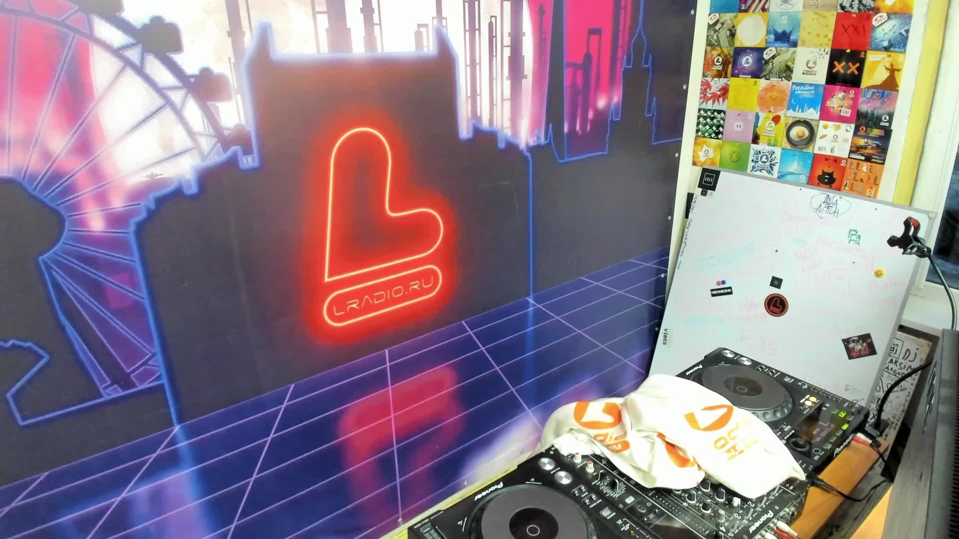 Живые игры 03.03.25 смотреть онлайн