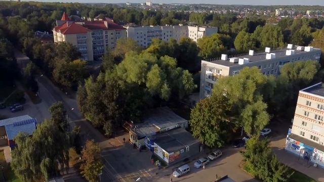 1 снт Павлово,по ул Коммунистической...Песня в исполнении Лешиморы (Максим Леви И Лев Шишов) смотреть онлайн