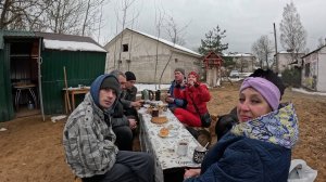 Масленица в деревне. Делаем чучело. Сиплый, Надежда, Солома, Семён, Оксана, Пасынок, Энергетик'