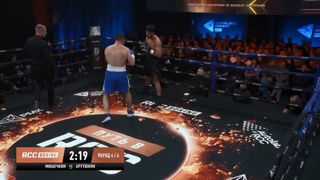 КАК ОН ВЫСТОЯЛ?! Константин Мишечкин vs Вахтанг Арутюнян. Путь в RCC Boxing смотреть онлайн