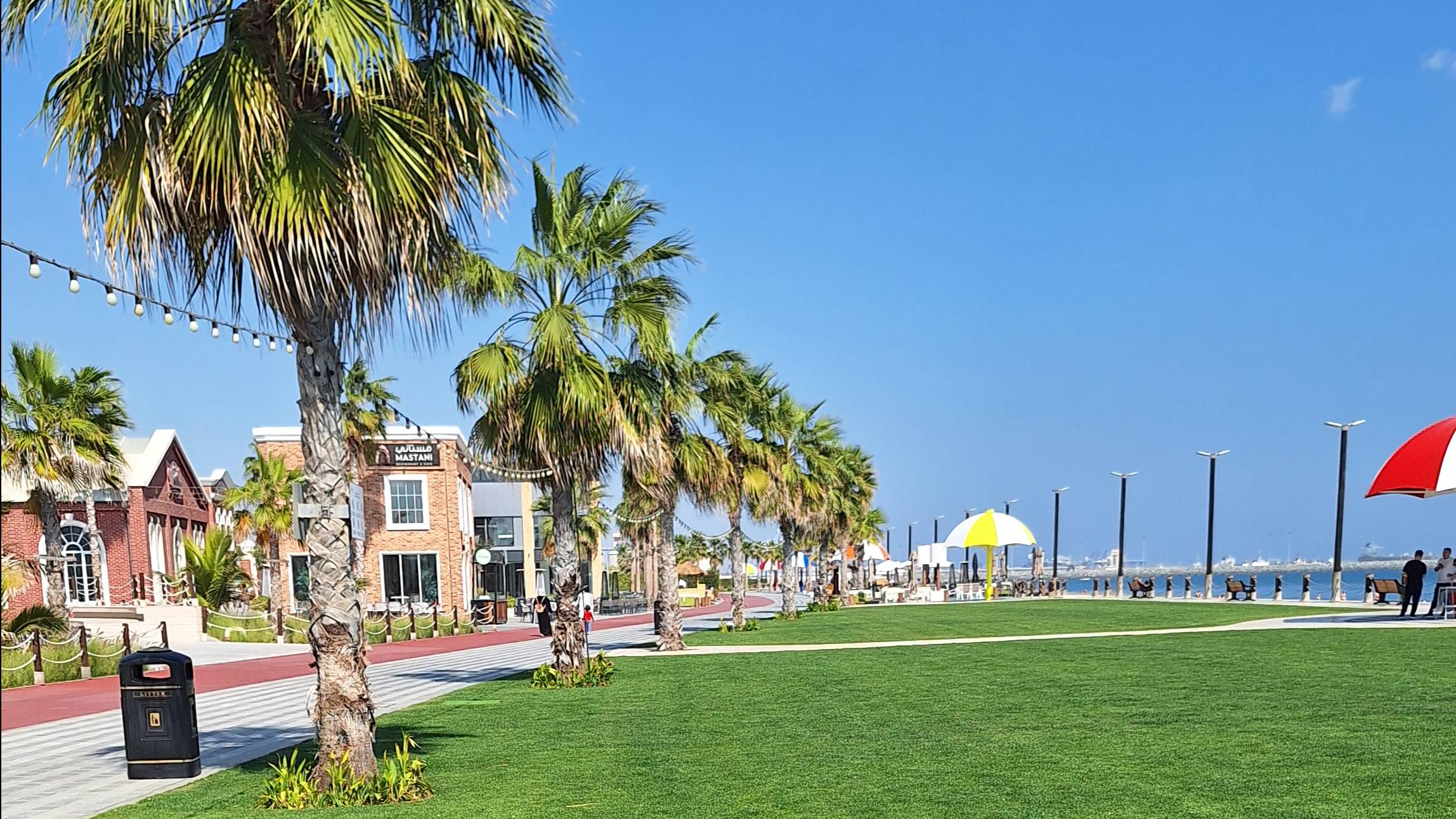 Пляж Umbrella Beach Fujairah