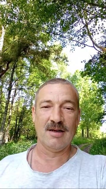 Анекдот про стариков в деревне смотреть онлайн