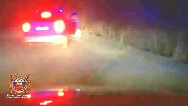 При задержании нарушителя ПДД полицейским Магадана пришлось применить оружие смотреть онлайн