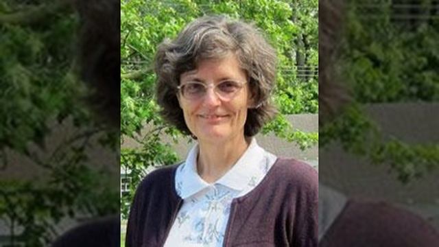 Elaine Ingham On Life In The Soil.