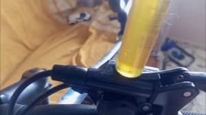 Как прокачать гидравлические тормоза Radius на STELS NAVIGATOR 900 без специнструмента