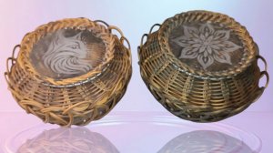 плетение из ротанга, мастер класс корзинки Амфора на акриловом донышке.