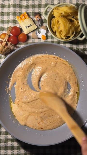 ❝ Никогда не отказывайся от того, что заставляет тебя улыбаться. ❞