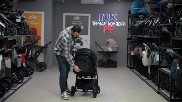 Carrello Bravo Carbon – максимальное сочетание функционала, который нужен маме!